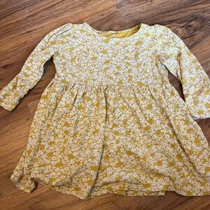 H&M organic cotton yellow floral dress size 3/4T
